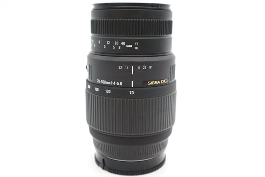 Sigma 70-300mm Telephoto Lens f/4-5.6 DG Zoom Macro for Sony, Good Condition