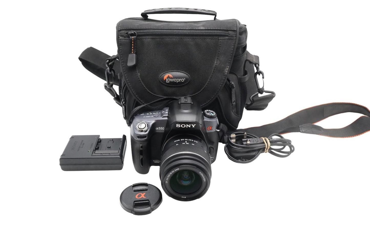 Sony A550 DSLR Camera 14.2MP with 18-55mm Lens, Shutter Count 3326, Good Cond.