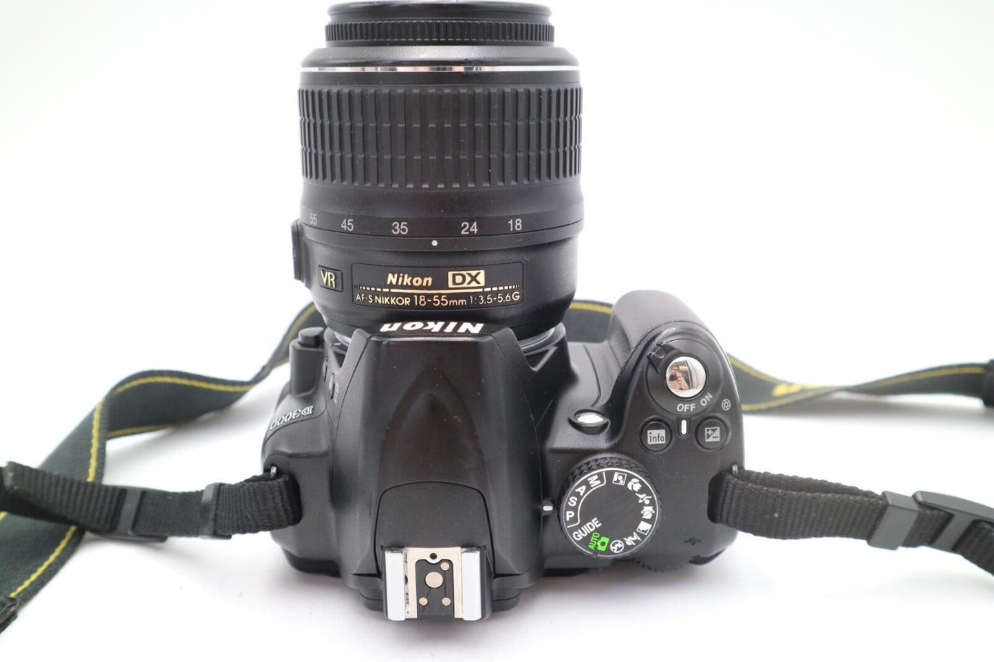 Nikon D3000 DSLR Camera 10.2MP with 18-55mm, Shutter Count 10884, Good Condition