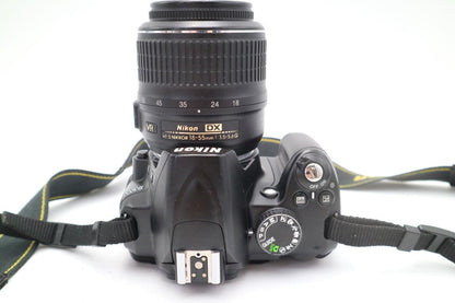 Nikon D3000 DSLR Camera 10.2MP with 18-55mm, Shutter Count 10884, Good Condition