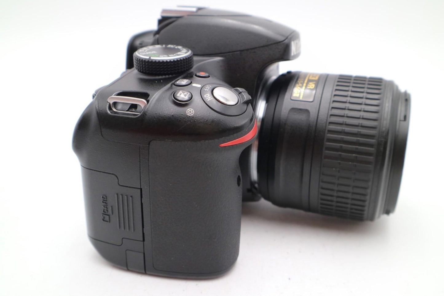 Nikon D3200 DSLR Camera 24.2MP with 18-55mm, Shutter Count 16456, Good Condition
