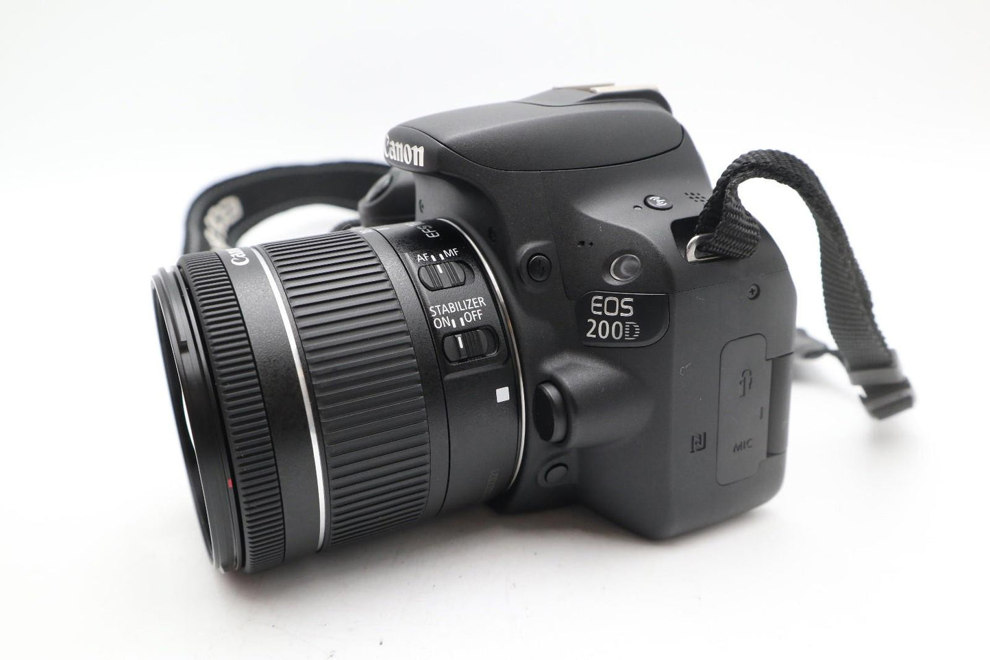 Canon 200D Camera DSLR 24.2MP Kit with 18-55mm, Shutter Count 12788, REFURBISHED