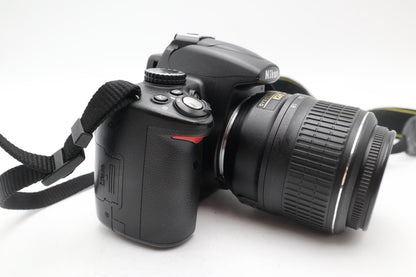 Nikon D5000 DSLR Camera 12.3MP Kit with 18-55mm Shutter Count 17045, REFURBISHED