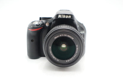 Nikon D5200 DSLR Camera 24.1MP with 18-55mm, Shutter Count 8486 Good Condition