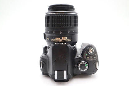 Nikon D40 Camera 6.1MP DSLR with 18-55mm, Shutter Count 12316, Good Condition