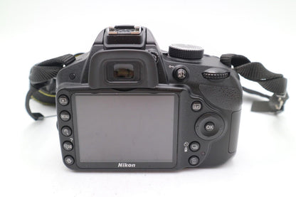 Nikon D3200 DSLR Camera 24.2MP with 18-55mm, Shutter Count 5042, Good Condition
