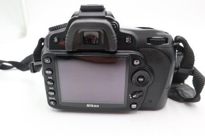 Nikon D90 DSLR Camera 12.3MP Body Only, Shutter Count 2%, Very Good REFURBISHED