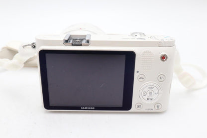 Samsung NX1000 Mirrorless Camera 20.3 MP with 20-50mm Lens, G. REFURBISHED