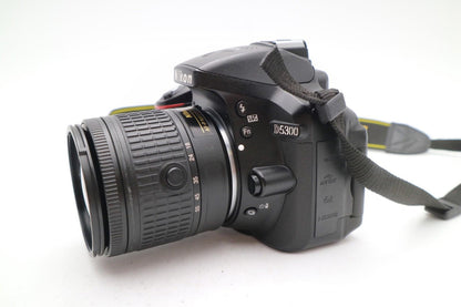 Nikon D5300 24.2MP Camera DSLR with 18-55mm, Shutter Count 8723, Good Condition