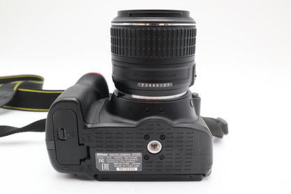 Nikon D5300 24.2MP Camera DSLR with 18-55mm Lens, Shutter Count 3150, VG. REFURB