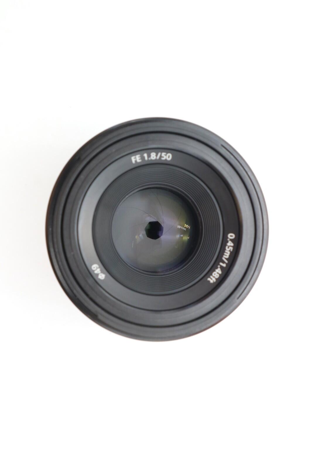 Sony 50mm F/1.8 Lens FE, Prime Portrait, SEL50F18F for Sony E-Mount, REFURBISHED