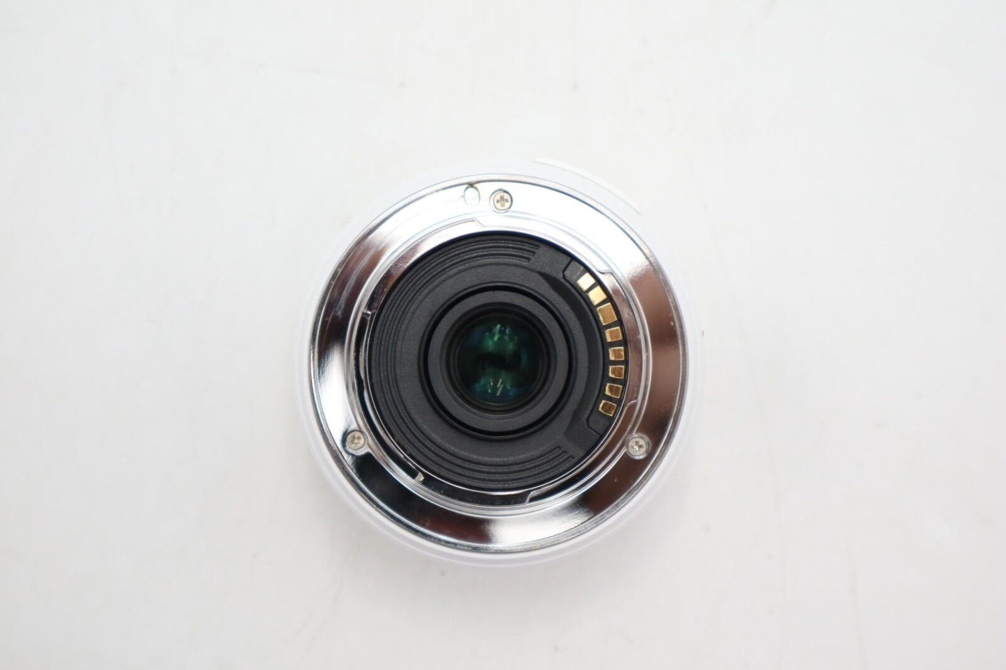 Samsung NX 16mm Lens f/2.4 Very Sharp Prime Wide Angle Pancake Lens, Good Cond.