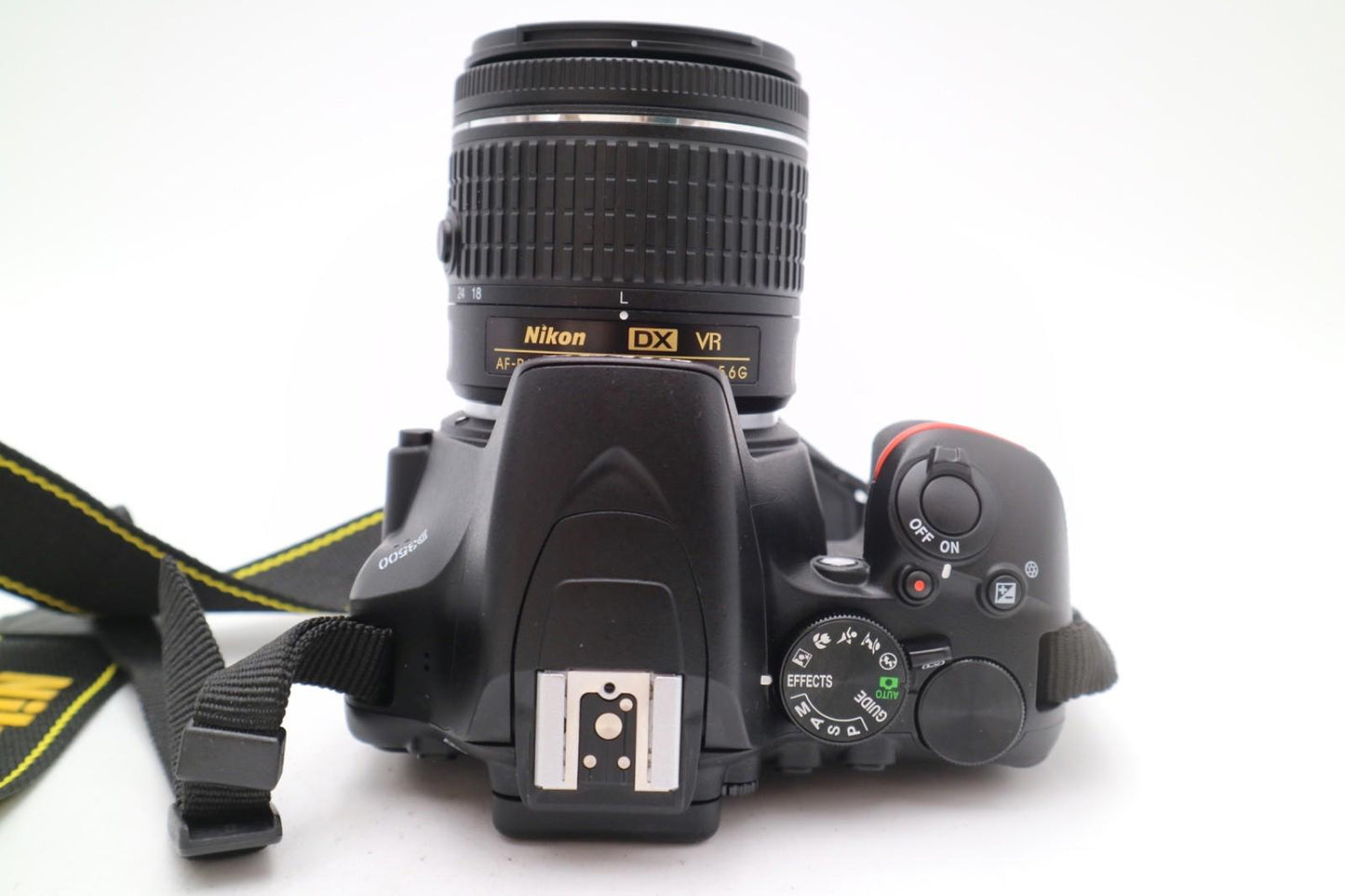 Nikon D3500 DSLR Camera 24.2MP with 18-55mm, Shutter Count 553 V.G. REFURBISHED