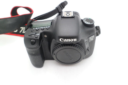 Canon EOS 7D DSLR Camera Body Only, Shutter Count 1771, Very Good Cond.