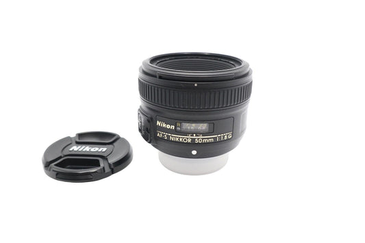 Nikon 50mm Prime Lens F/1.8 G Nikkor AF-S, Very Sharp Portrait, Good Condition