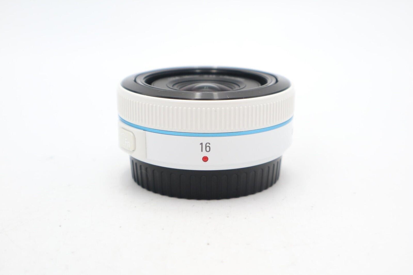 Samsung NX 16mm Lens f/2.4 Very Sharp Prime Wide Angle Pancake Lens, Good Cond.