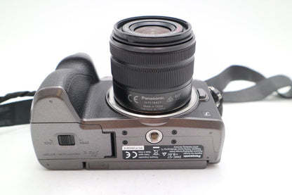 Panasonic G7 Mirrorless Camera 16MP with 14-42mm, Shutter Count 1678 REFURBISHED
