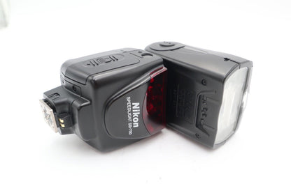 Nikon Speedlight SB-700 Flash, Shoe Mount, E-TTL, AF Assist, Very Good Condition