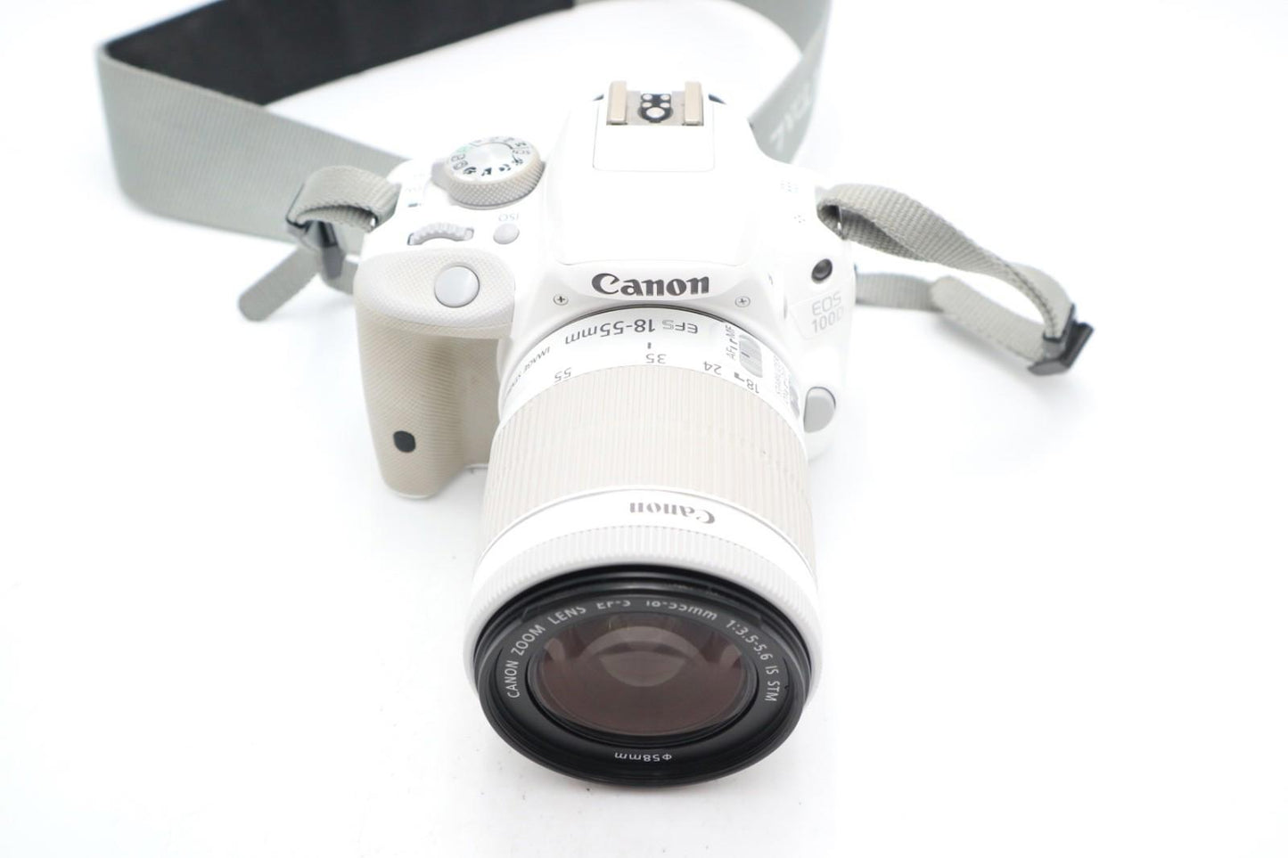 Canon 100D DSLR Camera 18MP with 18-55mm Shutter Count 15012, Good REFURBISHED