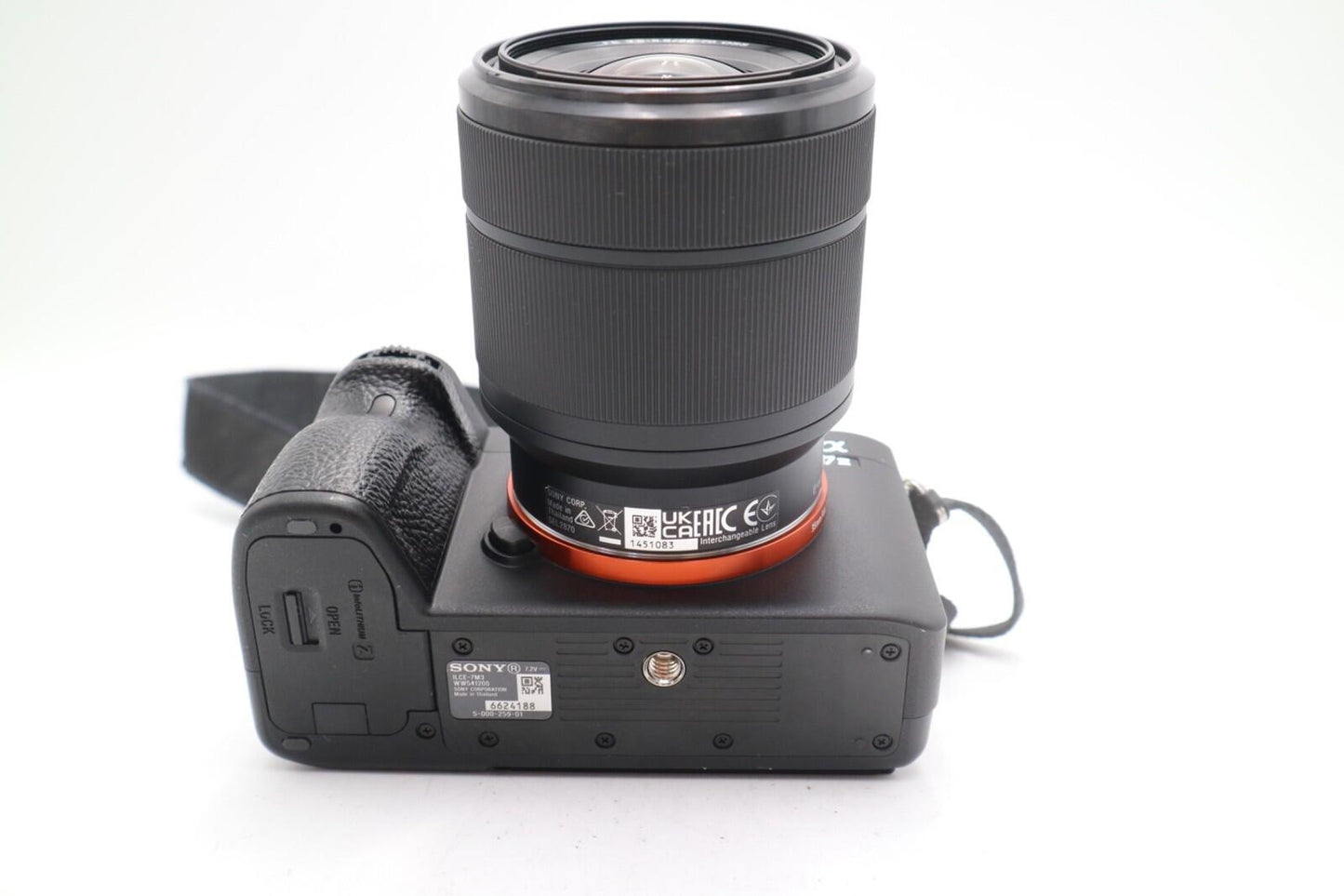 Sony Alpha A7 Mark III Mirrorless Camera 24.2MP with 28-70mm Shutter Count 688