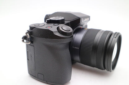 Panasonic G7 Mirrorless Camera 16MP with 14-45mm, Shutter Count 1264 REFURBISHED