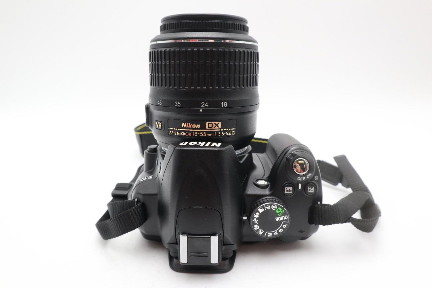 Nikon D3000 DSLR Camera 10.2MP with 18-55mm, Shutter Count 11692, Good Condition