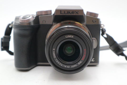 Panasonic G7 Mirrorless Camera 16MP with 14-42mm, Shutter Count 1678 REFURBISHED