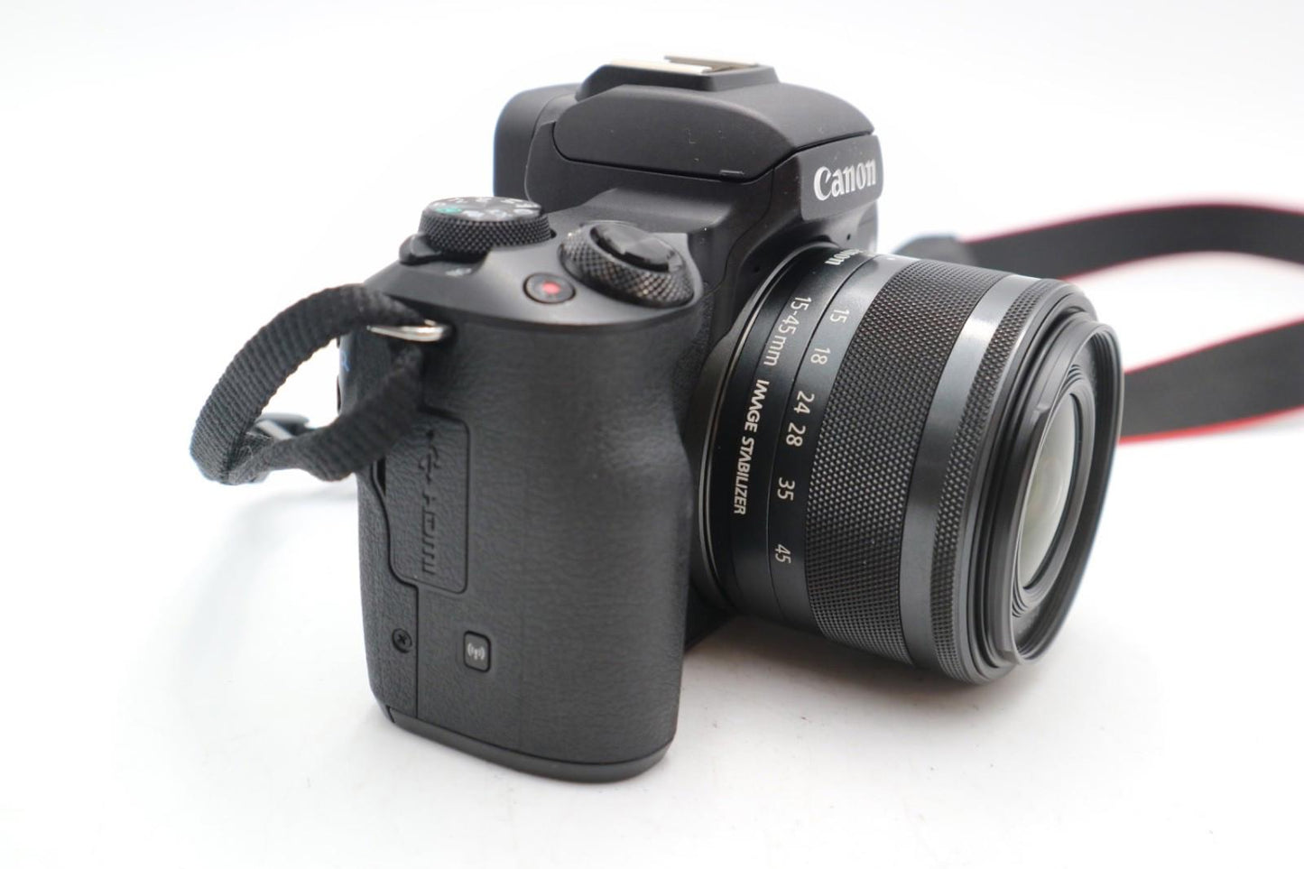 Canon M50 24MP Camera kit with 15-45mm STM Lens 4000 Shutter C, Good REFURBISHED