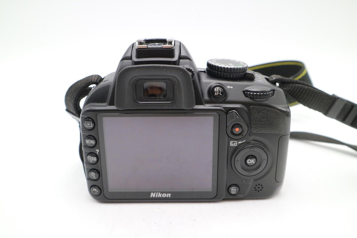 Nikon D3100 DSLR Camera 14.2MP with 18-55mm, Shutter Count 26469, Good Condition