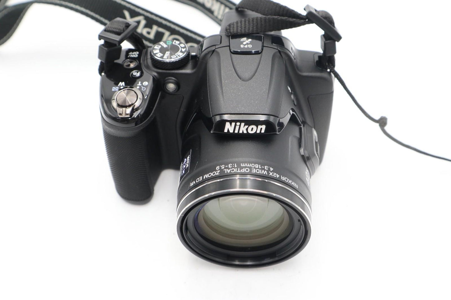 Nikon P520 Bridge Camera 18.1MP, 42x Optical Zoom, Very Good REFURBISHED