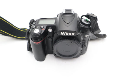 Nikon D90 DSLR Camera 12.3MP Body Only, Shutter Count 2%, Very Good REFURBISHED