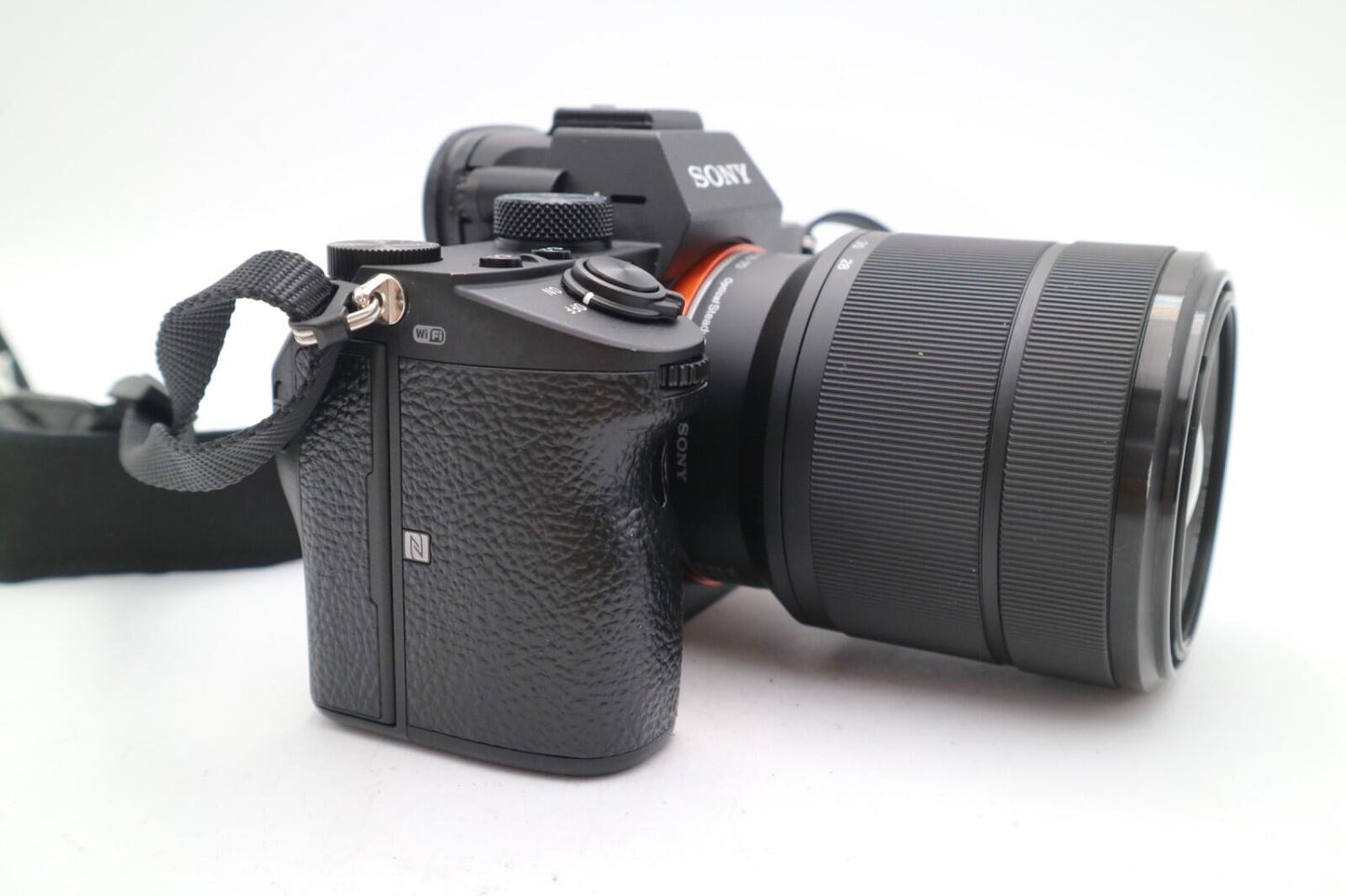 Sony Alpha A7 Mark III Mirrorless Camera 24.2MP with 28-70mm Shutter Count 688