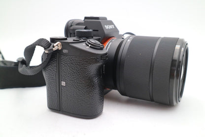Sony Alpha A7 Mark III Mirrorless Camera 24.2MP with 28-70mm Shutter Count 688
