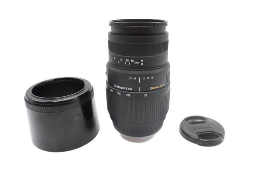 Sigma 70-300mm Telephoto Lens f/4-5.6 DG Zoom Macro for Sony, Fair Condition